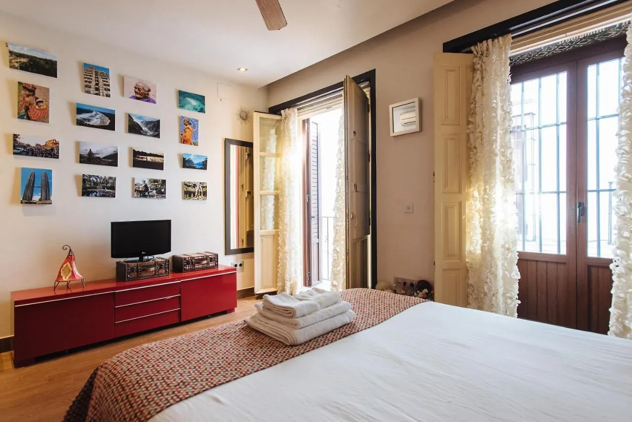 Divi Apartments Villa Reyes 2 Sevilla Tatil Evi